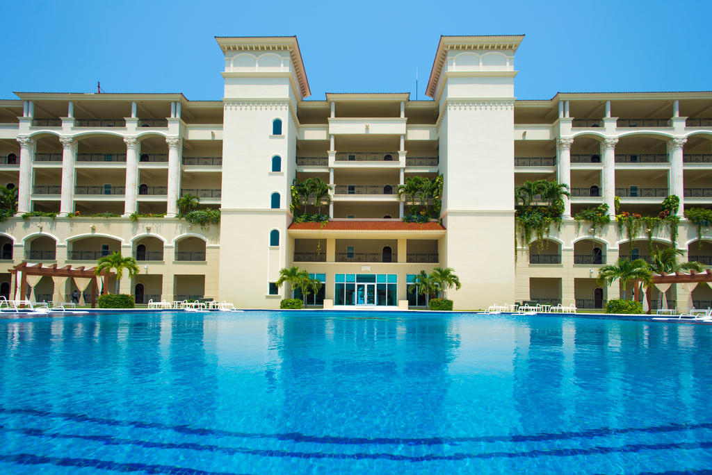 Aparthotel The Landmark Of 5*