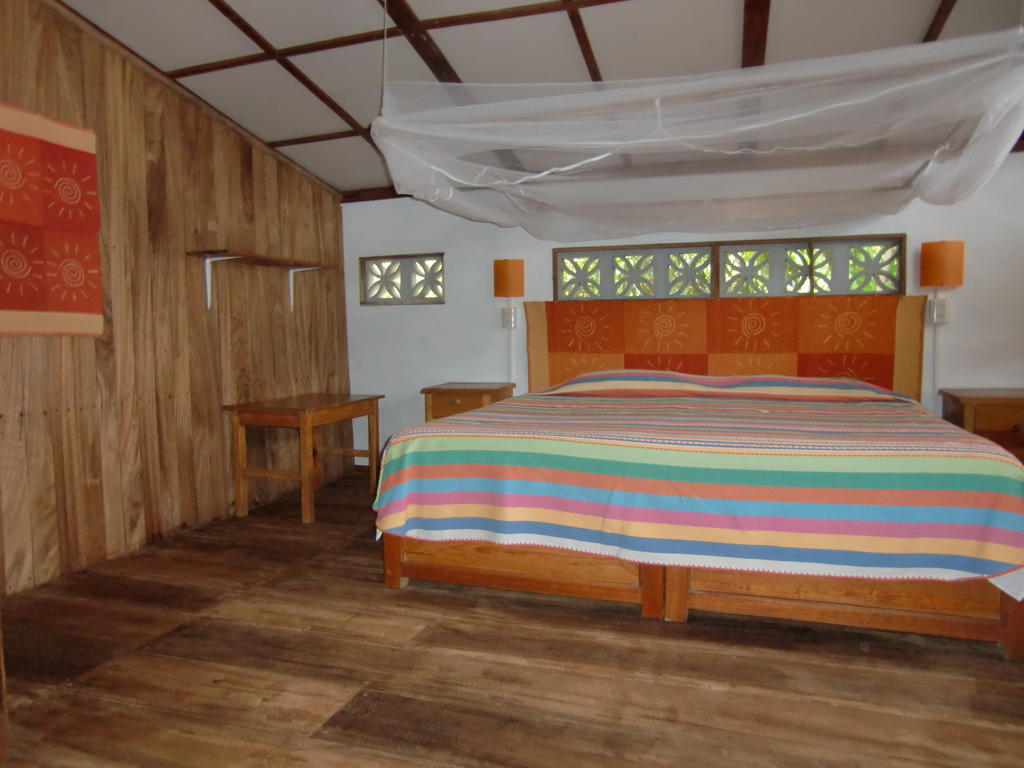 Hotel Escondida 3*
