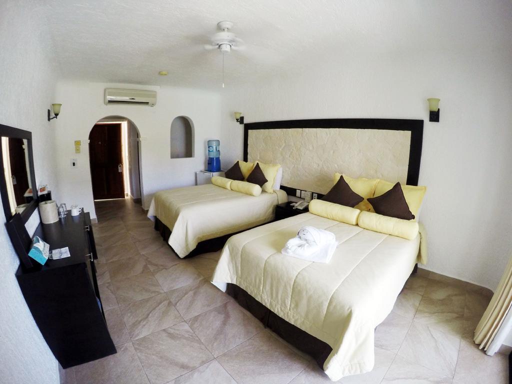 Hotel Club Caribe 3*