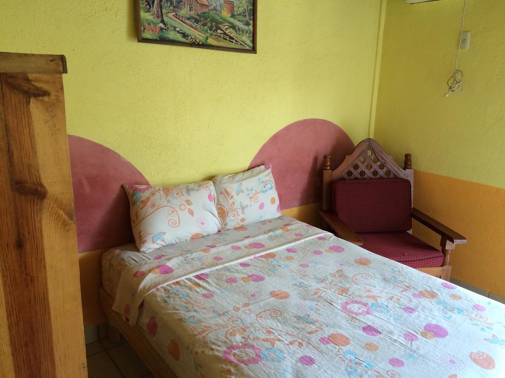Hotel Salinas 3*