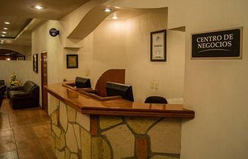 Hotel Meson Del Valle 4*
