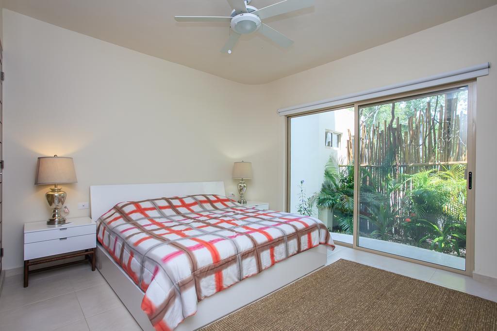 Apartment Perfectly Situated Between The Beach & Town By Stella