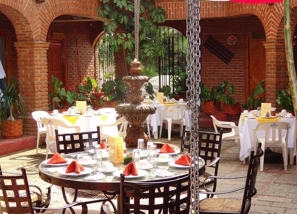 Hotel Valle Dorado 3*