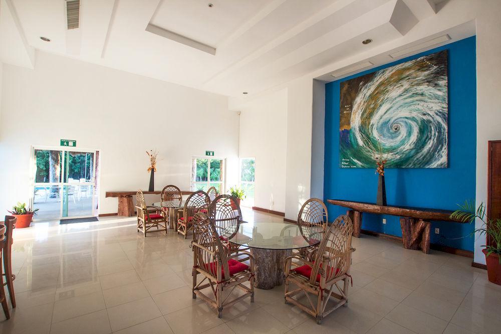 Hotel Costa Maya