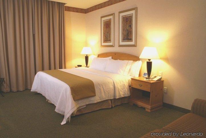 Hotel Express Silao-aeropuerto Bajio By Ihg 4*