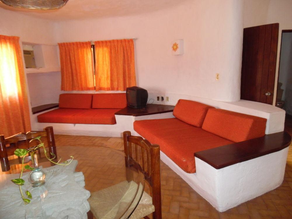 Hotel Plaza Tucanes 4*