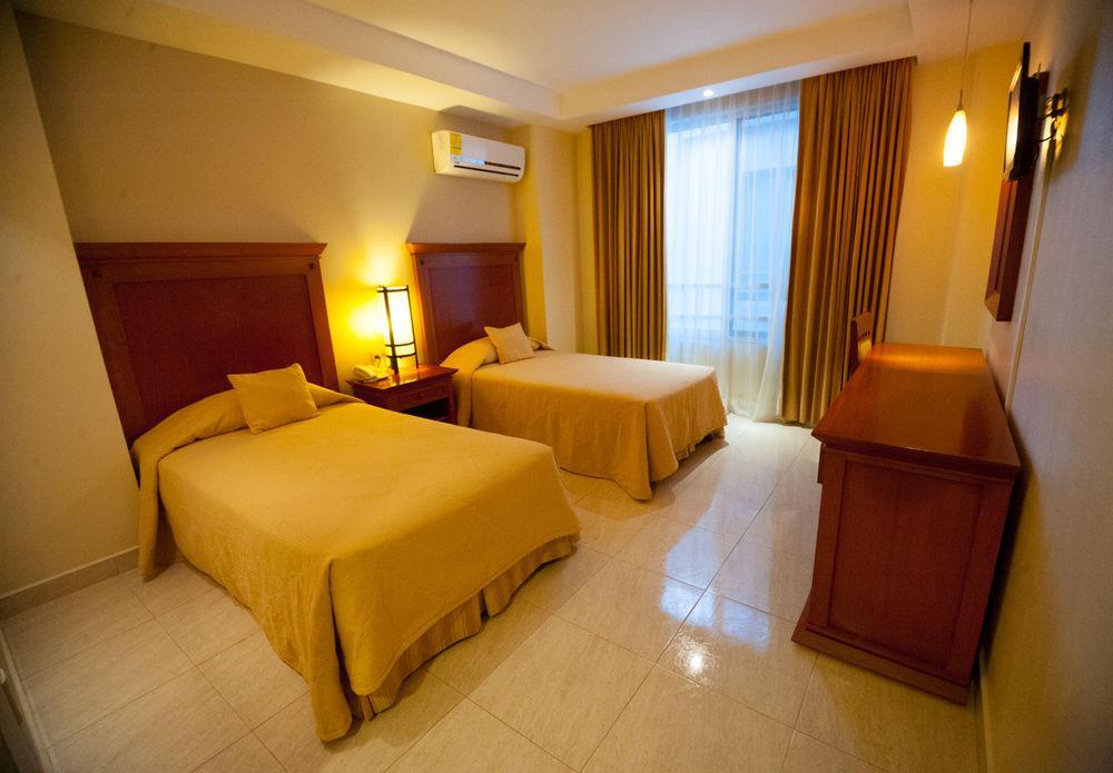 Magno Hotel 4*