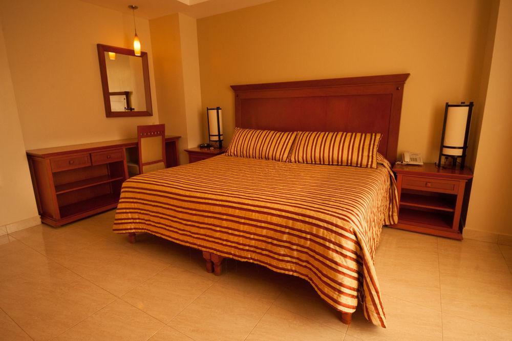 Magno 4* Tepatitlan de Morelos
