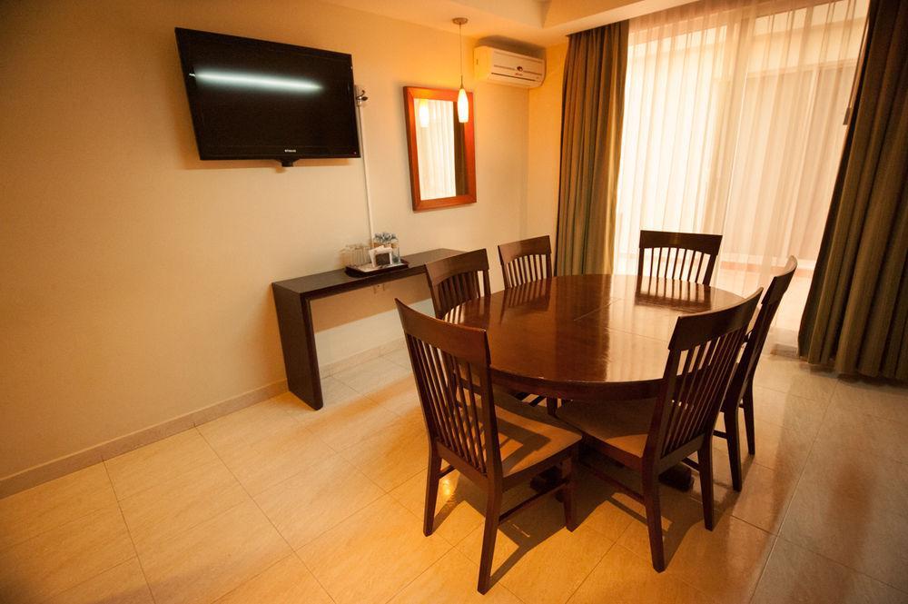 Magno 4* Tepatitlan de Morelos