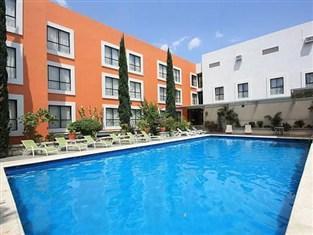 Dorado, Hotel 5*