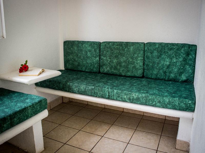 & Punta Esmeralda Hotel