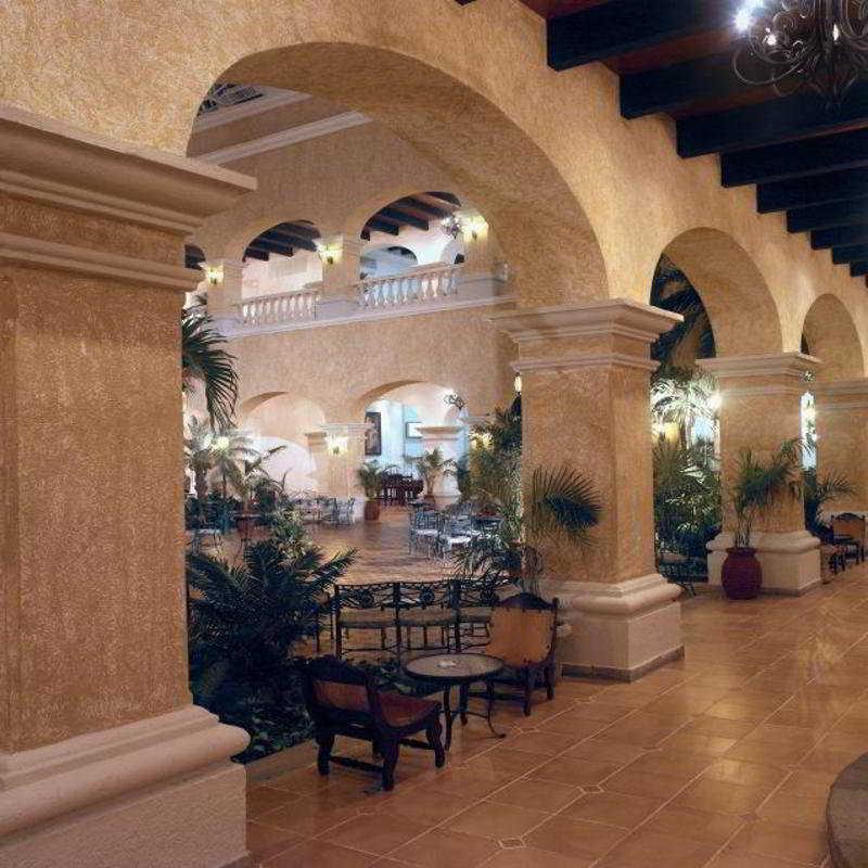 Aventura Cove Palace Hotel Puerto Aventuras