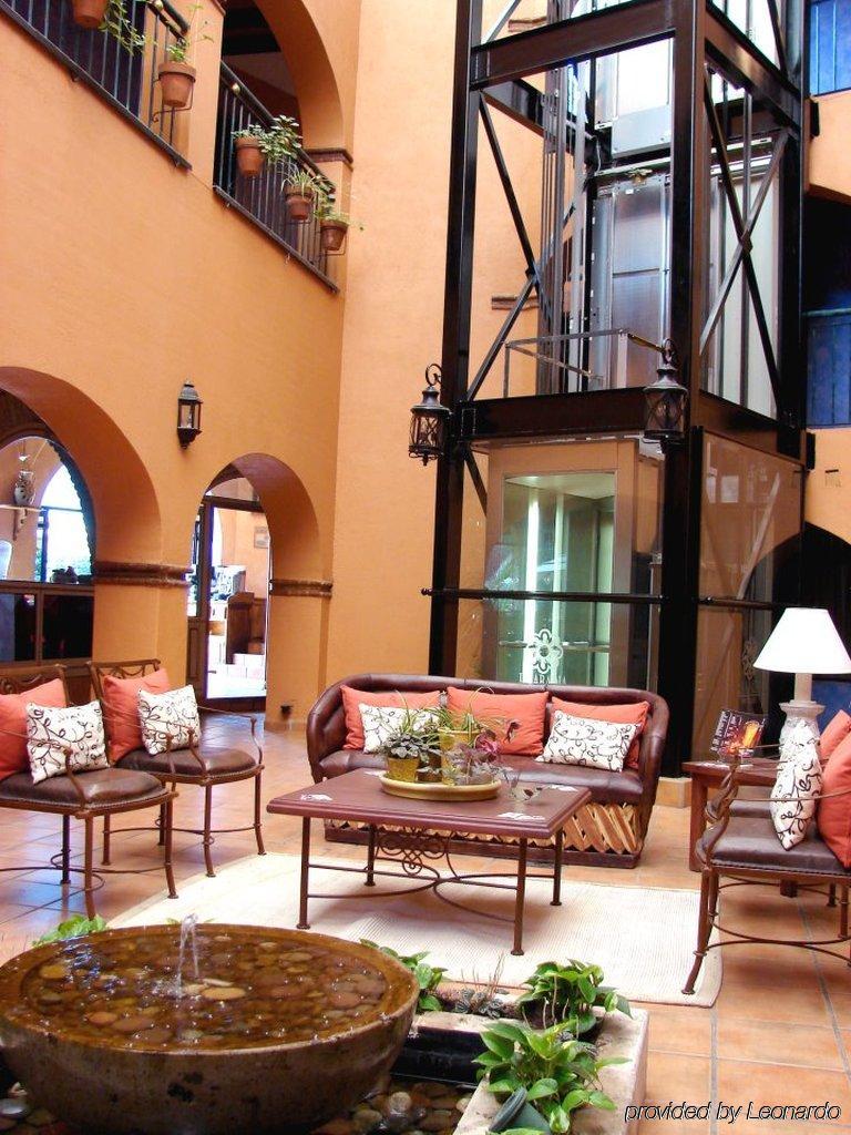 Abadia Tradicional Hotel 4*