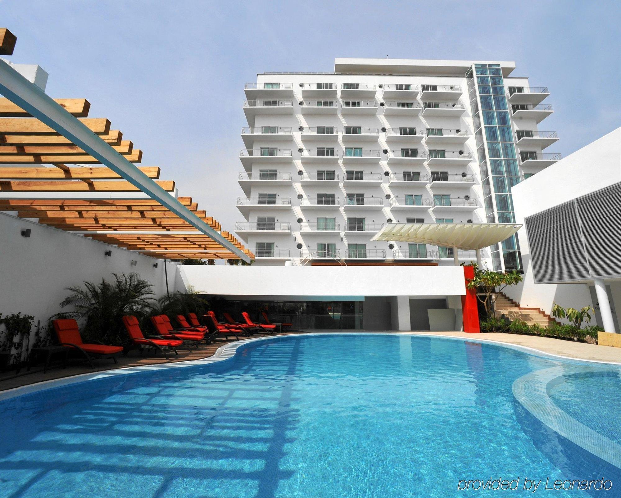 Emporio Hotel