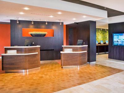 Courtyard By Marriott At The Poliforum Hotel Leon