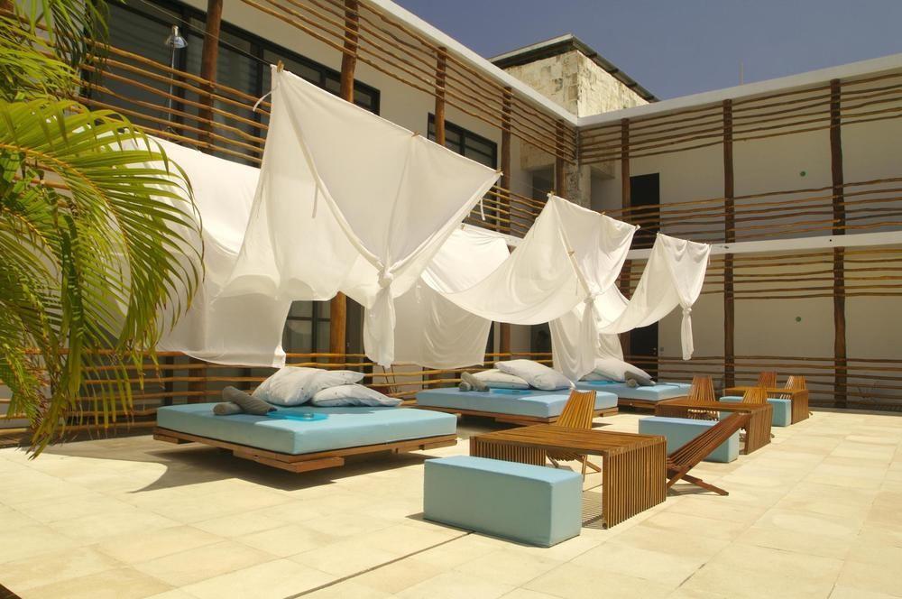 Deseo Hotel 4*