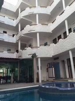 Maritimo Hotel 3*