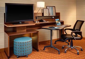 Fairfield & Juriquilla Hotel