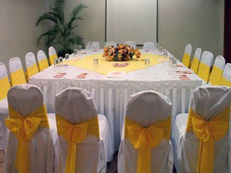 Miraflores 3*