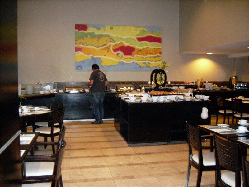 Nh Centro Historico Hotel 4*