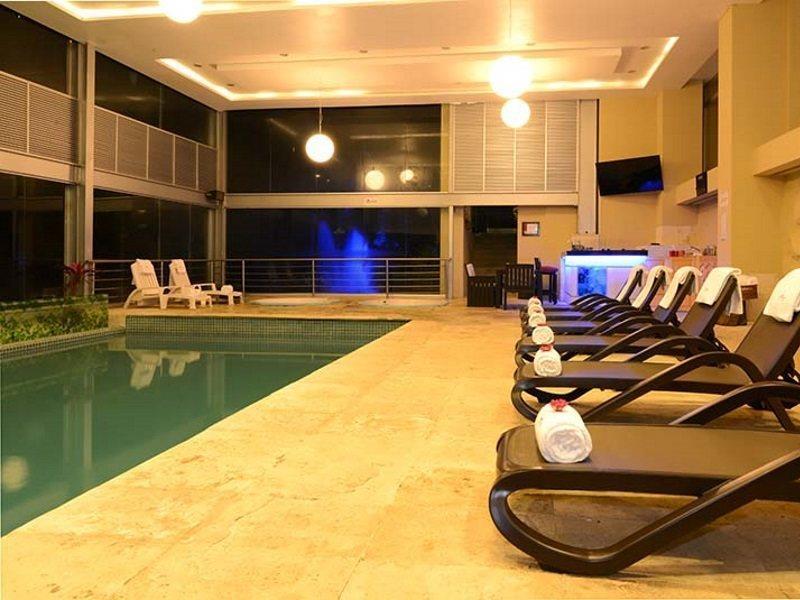 Mision Grand 4*