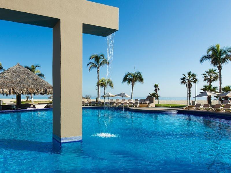 Cabos 4*