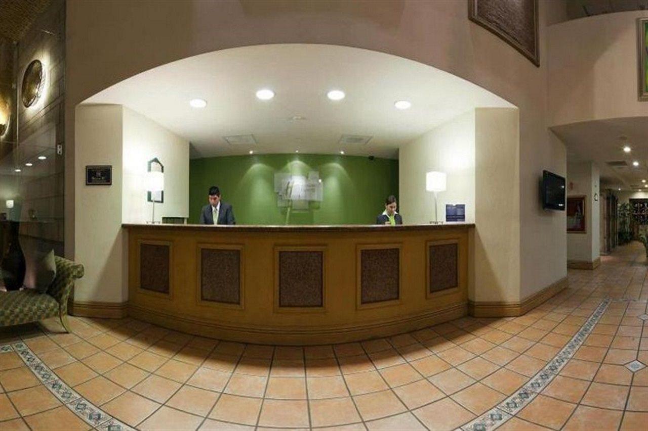 Hotel Express Silao-aeropuerto Bajio By Ihg