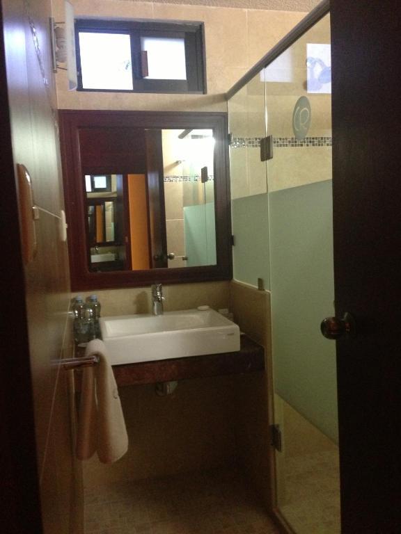Cr Hotel 3*