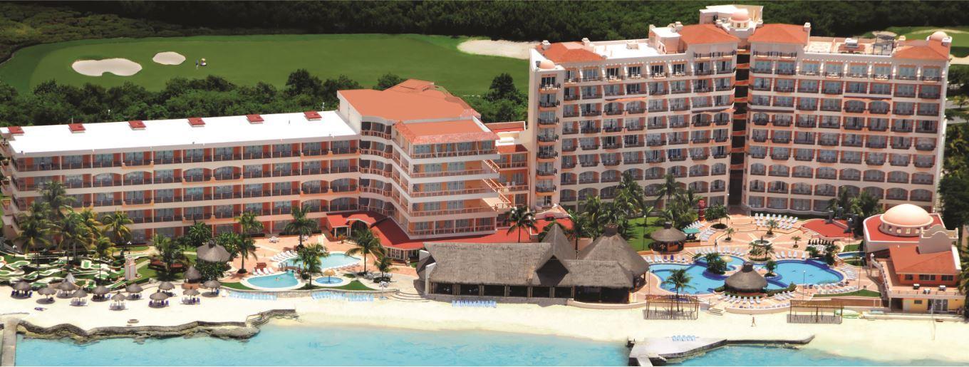 Resort El Cozumeleno
