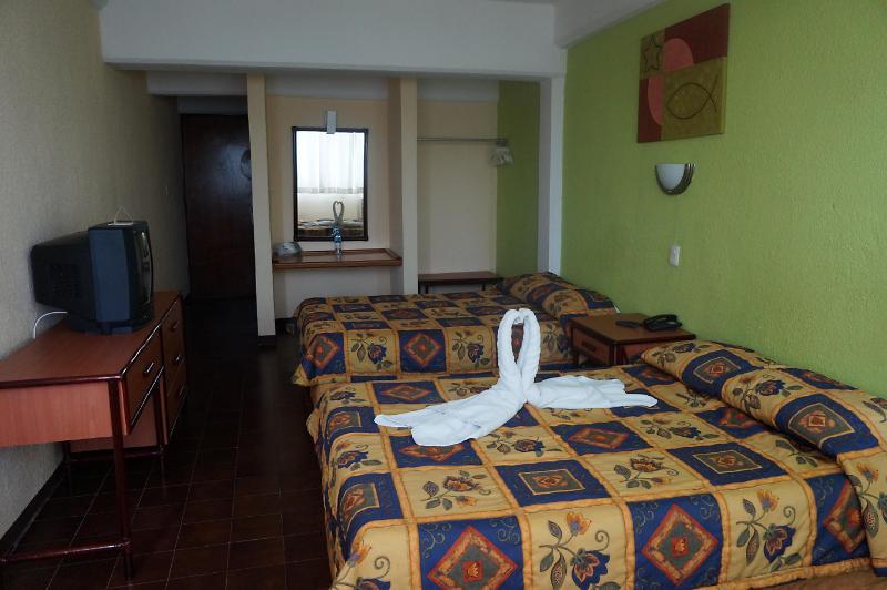 Hotel Plaza 3*