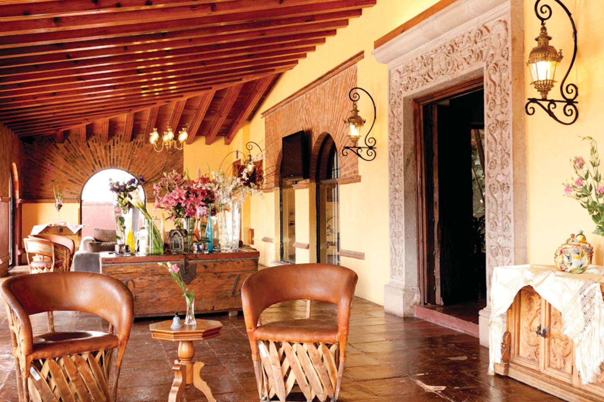 Mision Grand Casa Colorada Hotel