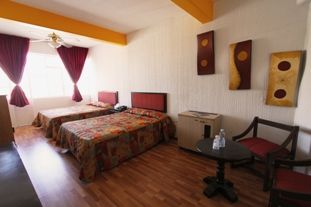 Capital O Nueva Galicia, Guadalajara Centro Downtown 4*
