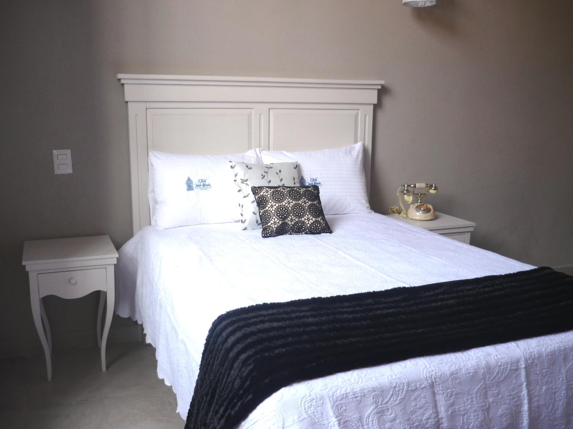 Bed & Breakfast Casa Jose Maria Morelia