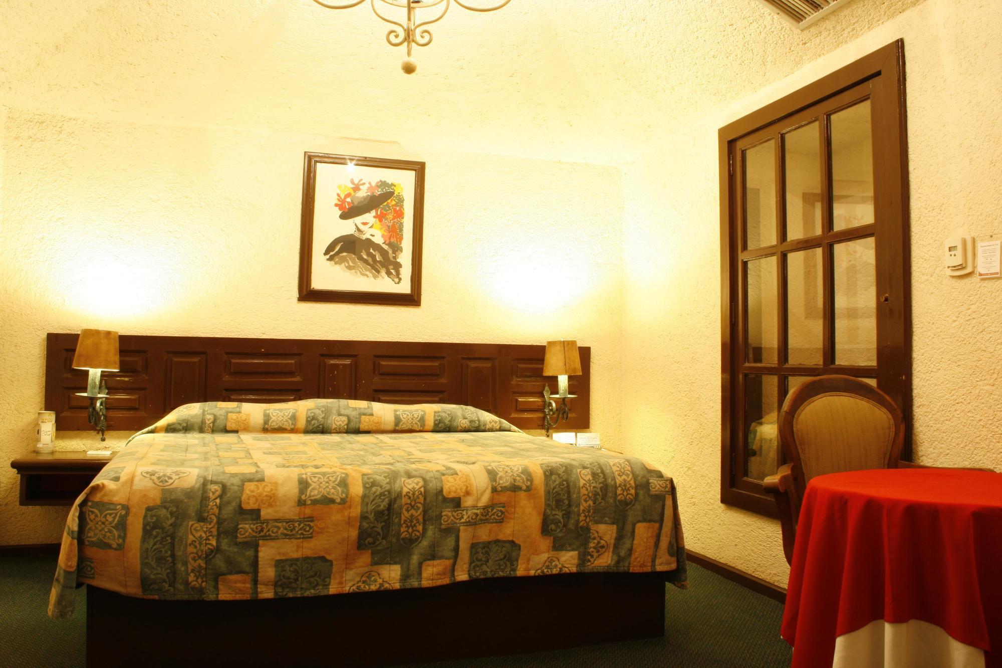 Hotel Alameda Centro Historico 4*