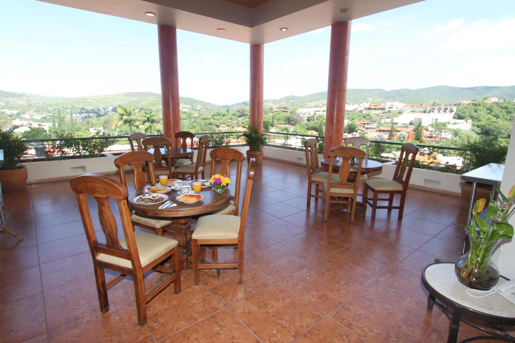 Xadani Hotel