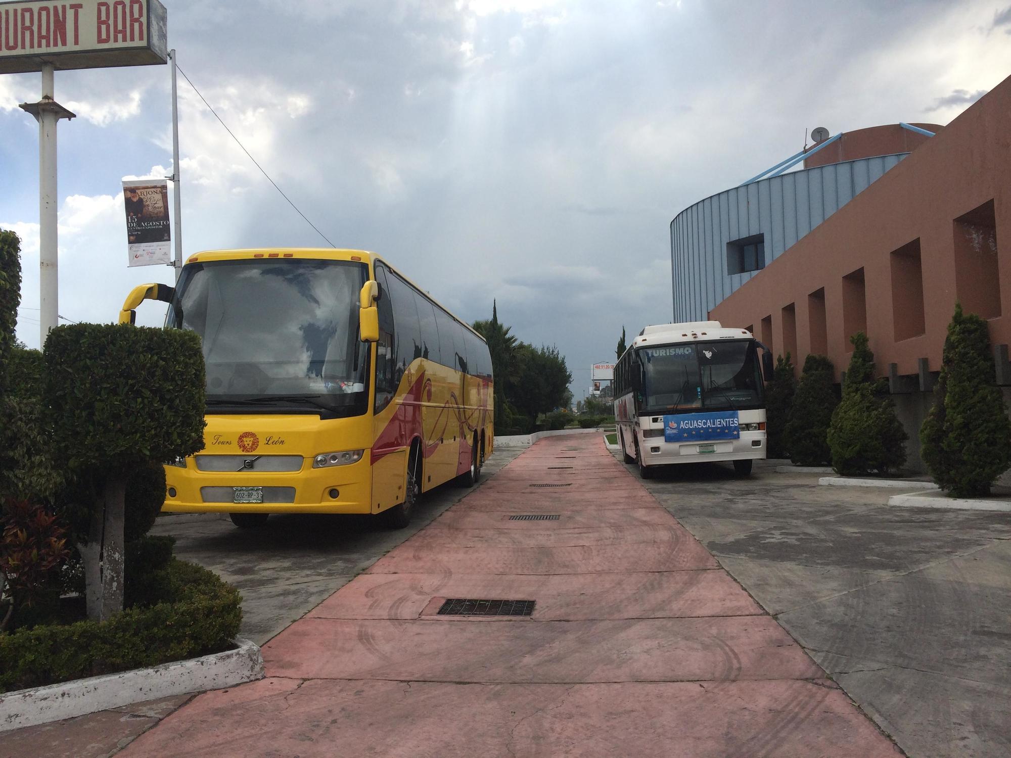 Hotel Puente Real