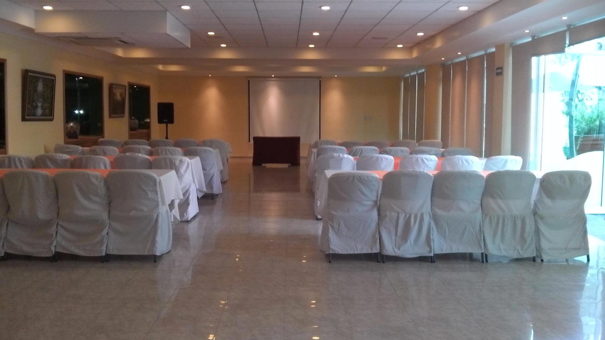 Hotel Plaza Poblana