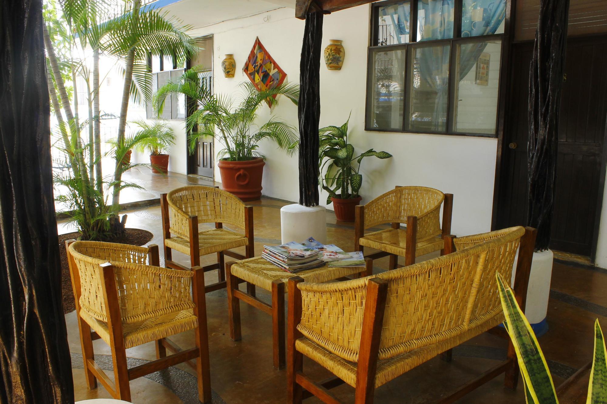 Hotel Ribera Del Mar 3*