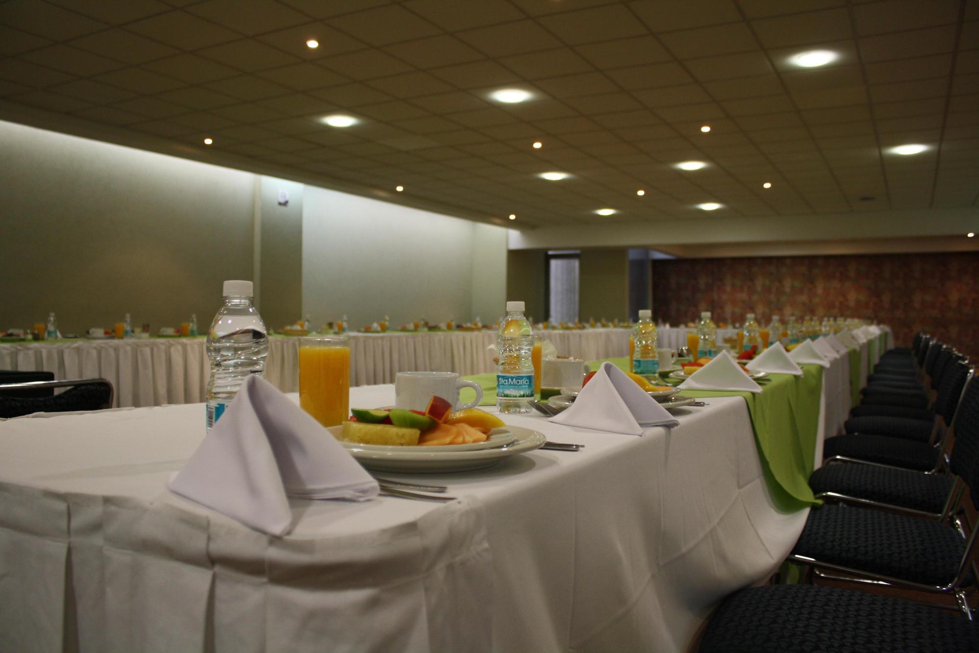 Mirage - Centro Historico De Hotel 4*