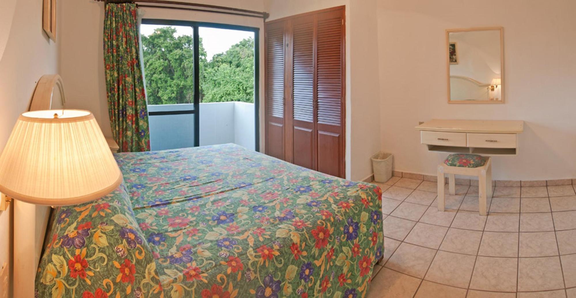 Costa Brava Hotel 4*