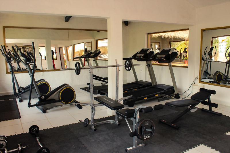 Hotel Plaza Tucanes 4*