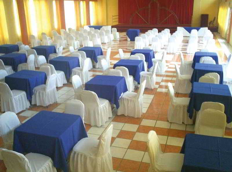 Hotel Dona Juana Cecilia Miramar 4*