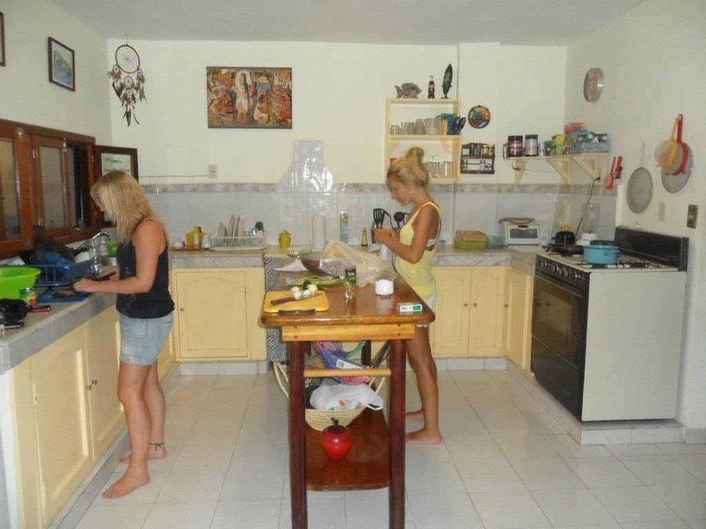 Beachouse Dive Hostel