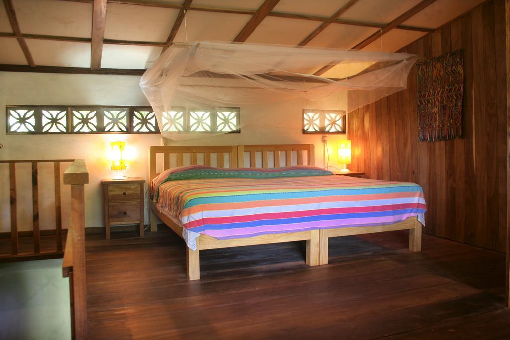 Hotel Escondida 3*