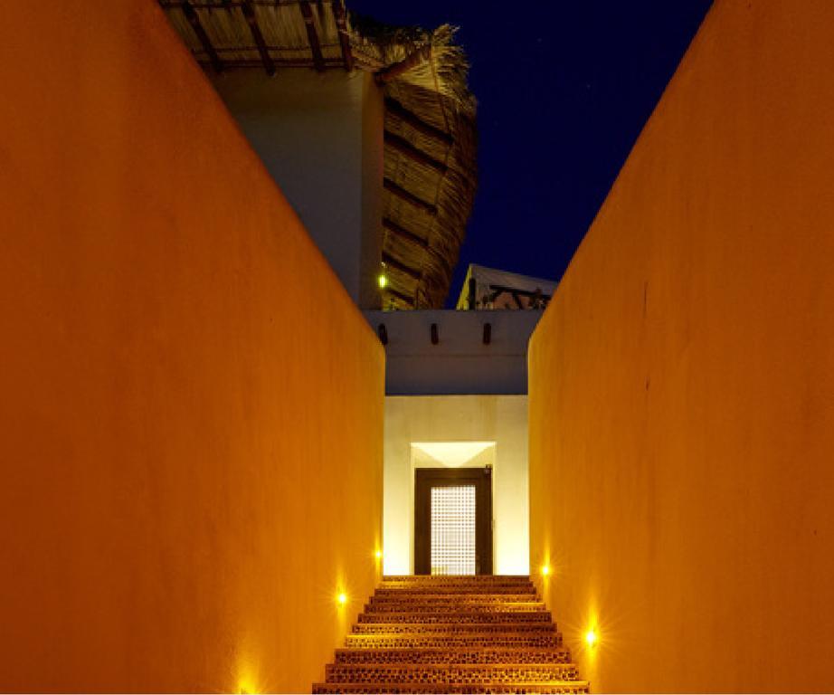 Tentaciones & Lounge Pool - Adults Only Hotel Zihuatanejo