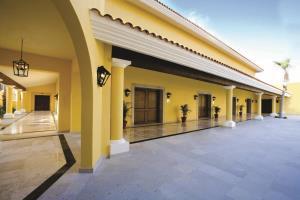 Resort Dreams Cabos Golf & El Bedito