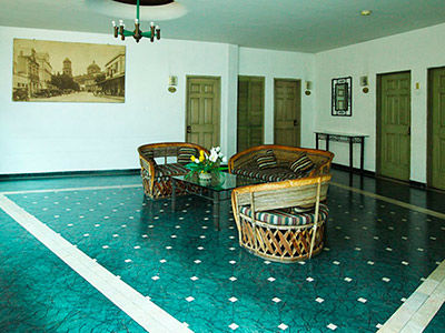 Capital O Nueva Galicia, Guadalajara Centro Downtown 4* Guadalajara