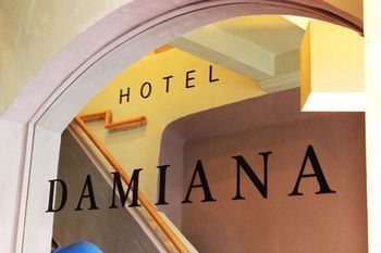 Hotel Damiana Boutique 4*