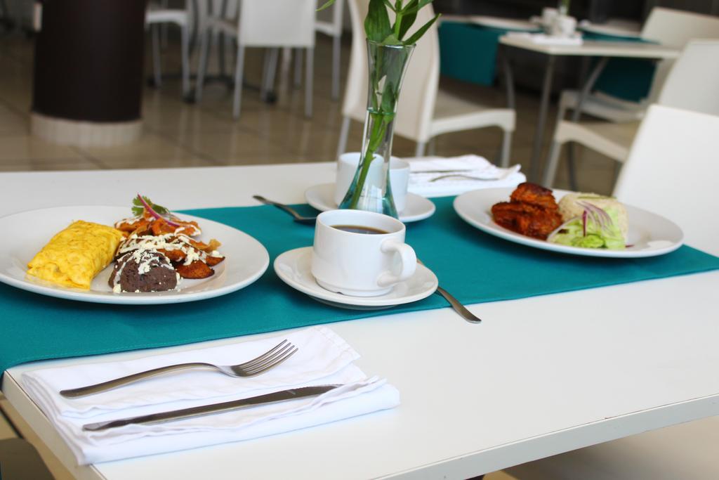 Chiapas Express, 3* Tuxtla Gutierrez