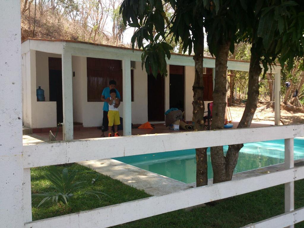 Casa Cedeno * Santa Maria Tonameca